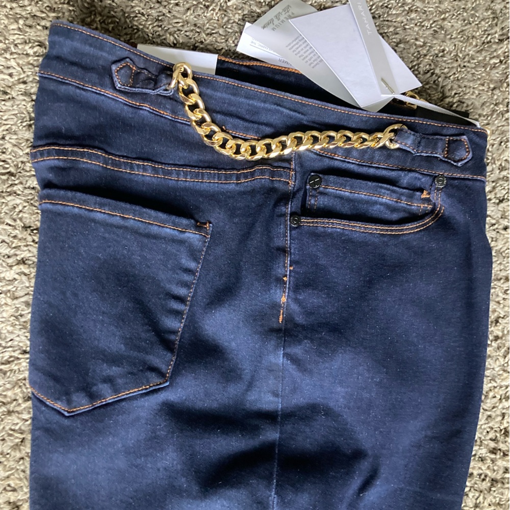 Tahari Blue Skinny Jeans with Modern Fit - Picture 9 of 9